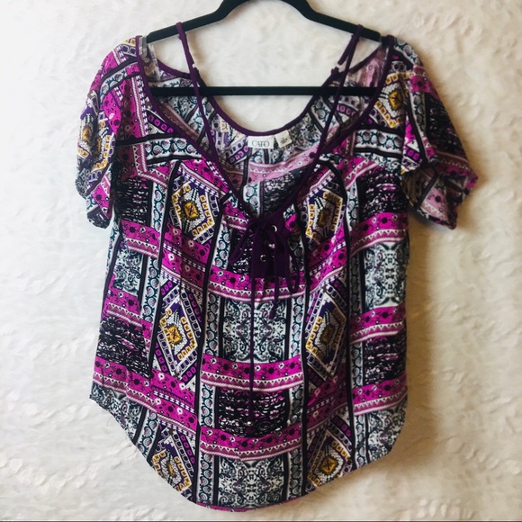 Cato Tops - Cato cold shoulder top size XL B16